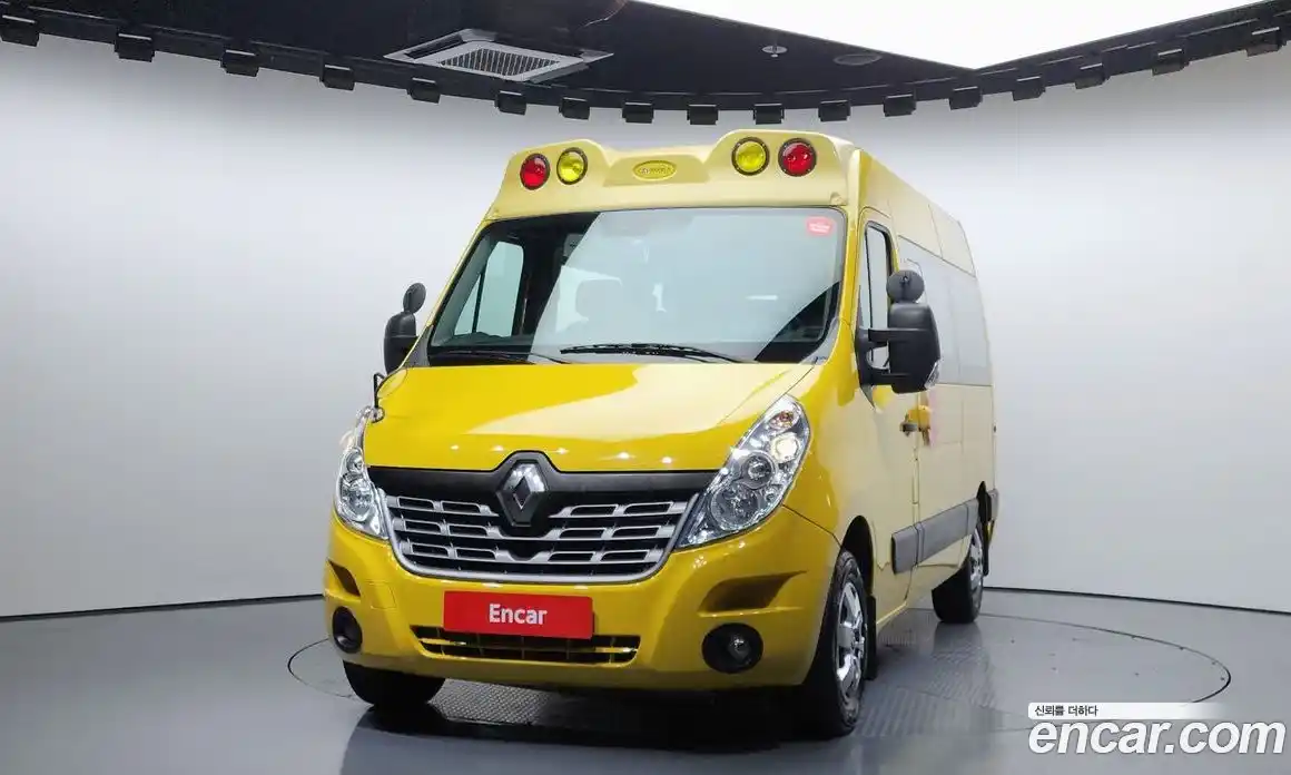 Renault Master 2020 2.3 Механическая в Москве № 145490, фото 2