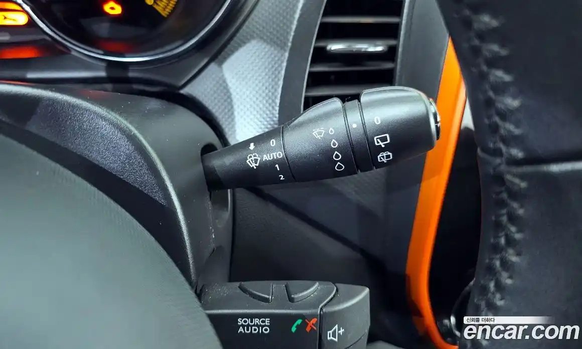 Renault QM3 2015 1.5 Автомат в Москве № 147335, фото 3