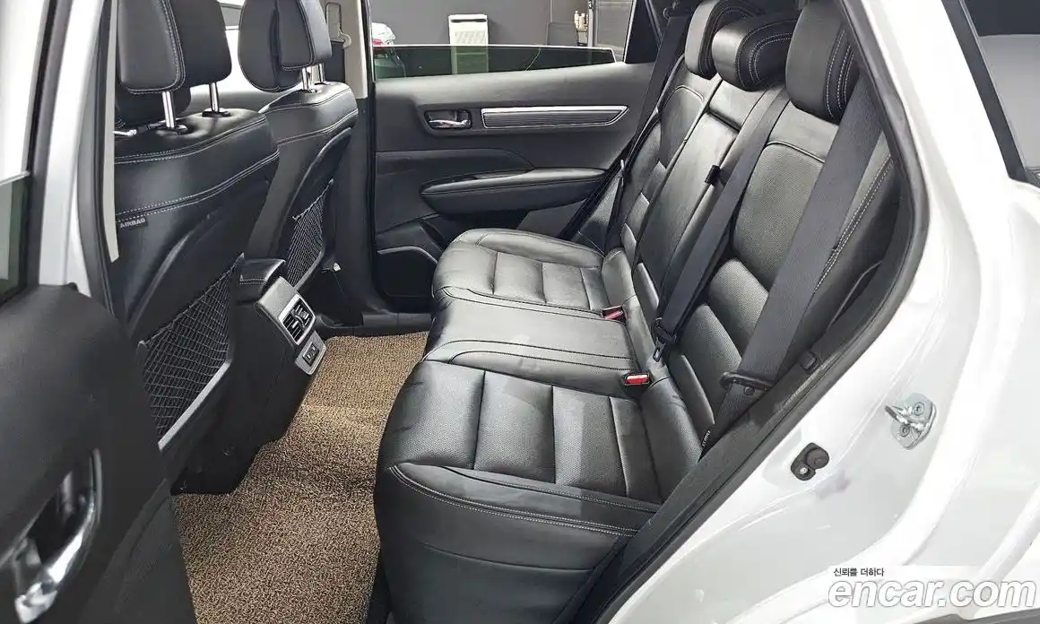 Renault QM6 2023 2.0 Автомат в Москве № 149759, фото 14