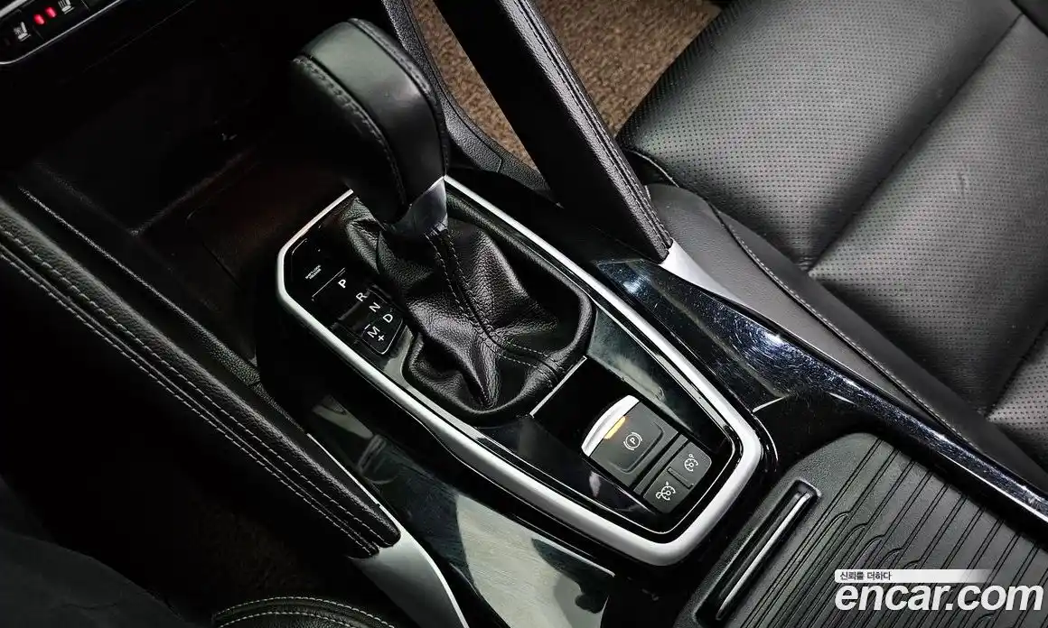 Renault QM6 2023 2.0 Автомат в Москве № 149759, фото 19