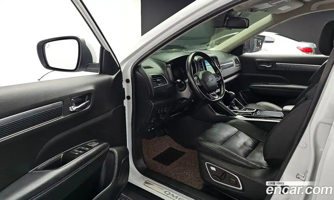 Renault QM6 2023 2.0 Автомат в Москве № 149759, фото 5