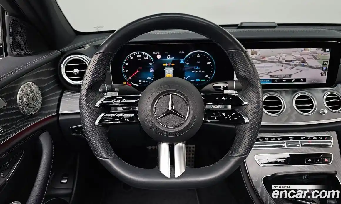 Mercedes-Benz E-Class 2022 2.0 Автомат в Москве № 149800, фото 18