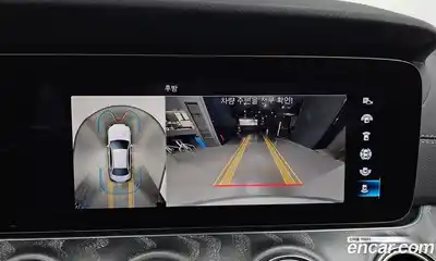 Mercedes-Benz E-Class 2022 2.0 Автомат в Москве № 149800, миниатюра 3