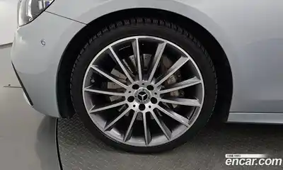 Mercedes-Benz E-Class 2022 2.0 Автомат в Москве № 149800, миниатюра 6