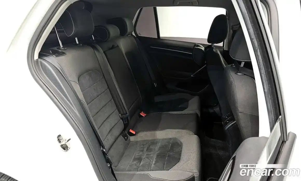 Volkswagen Golf 2014 1.6 Автомат в Москве № 153832, фото 12