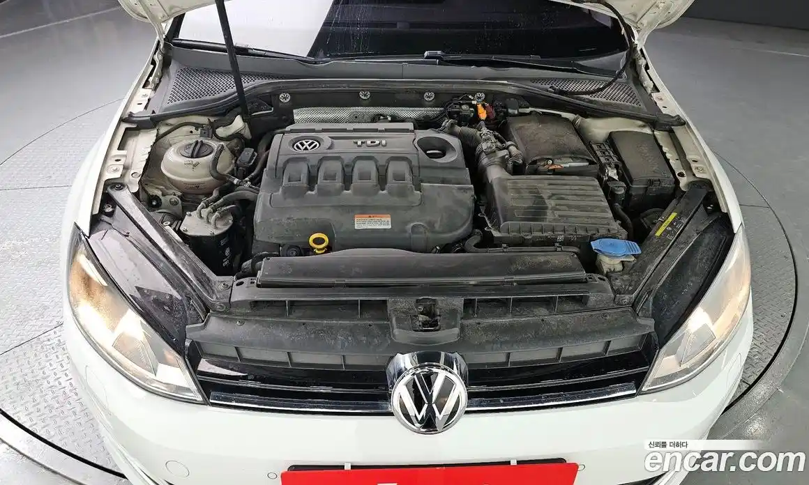 Volkswagen Golf 2014 1.6 Автомат в Москве № 153832, фото 19