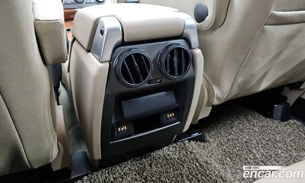 Land Rover Discovery 2014 3.0 Автомат в Москве № 154182, фото 14