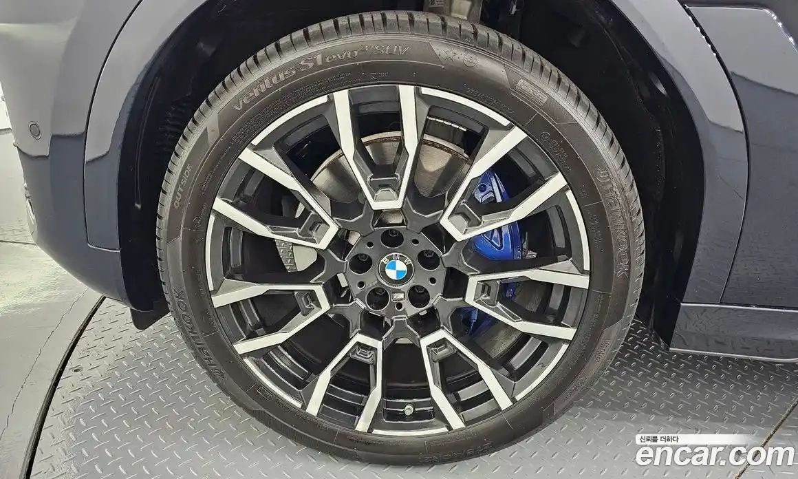 BMW X6 2024 3.0 Автомат в Москве № 154223, фото 18