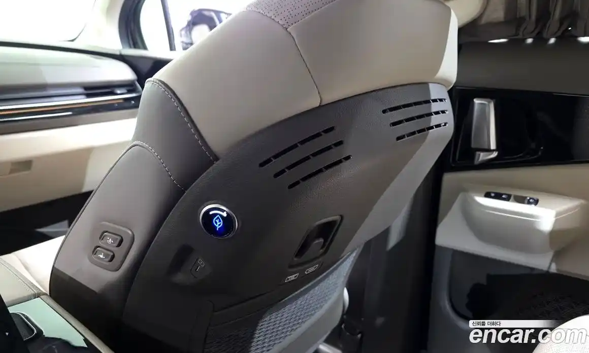 Kia Canival 2025 3.5 Автомат в Москве № 15431, фото 13