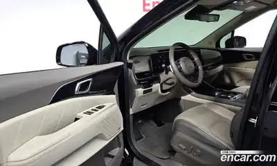 Kia Canival 2025 3.5 Автомат в Москве № 15431, миниатюра 3