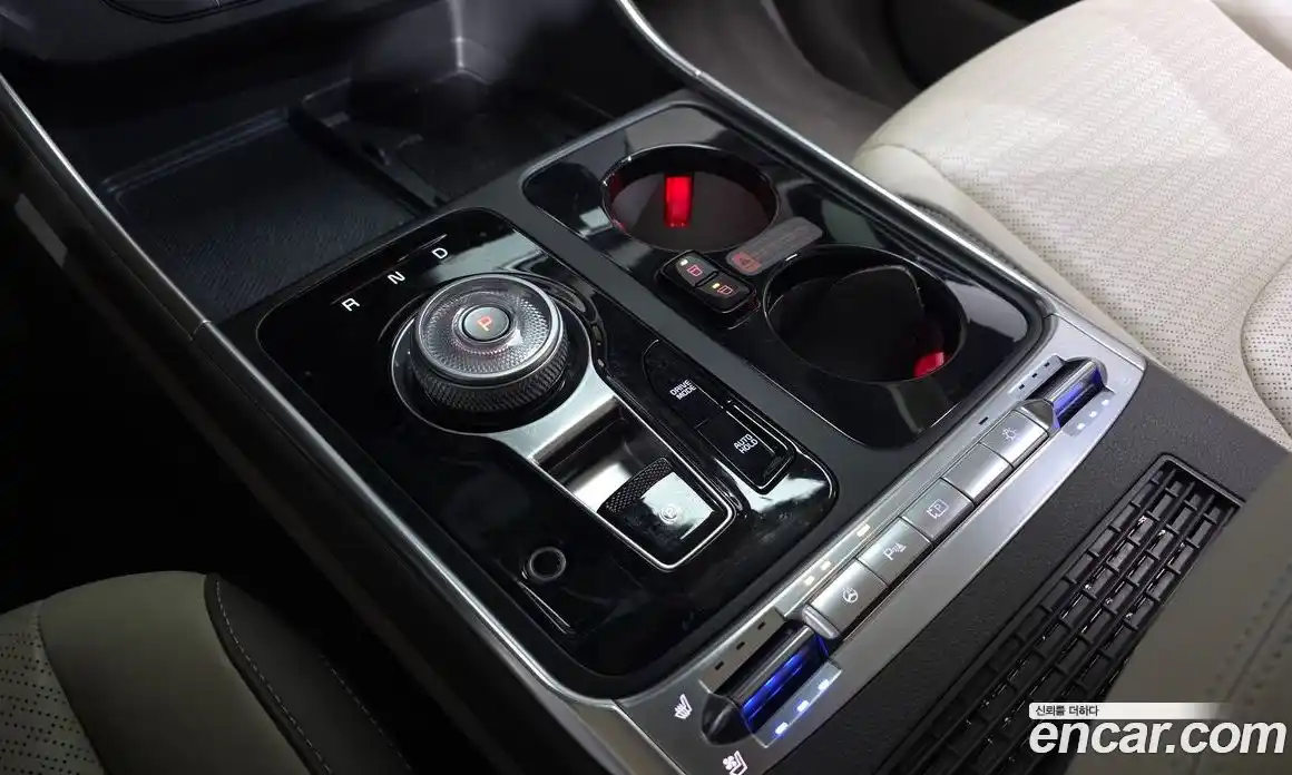 Kia Canival 2025 3.5 Автомат в Москве № 15431, фото 5