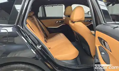 BMW 3-Series 2023 2.0 Автомат в Москве № 155214, миниатюра 11