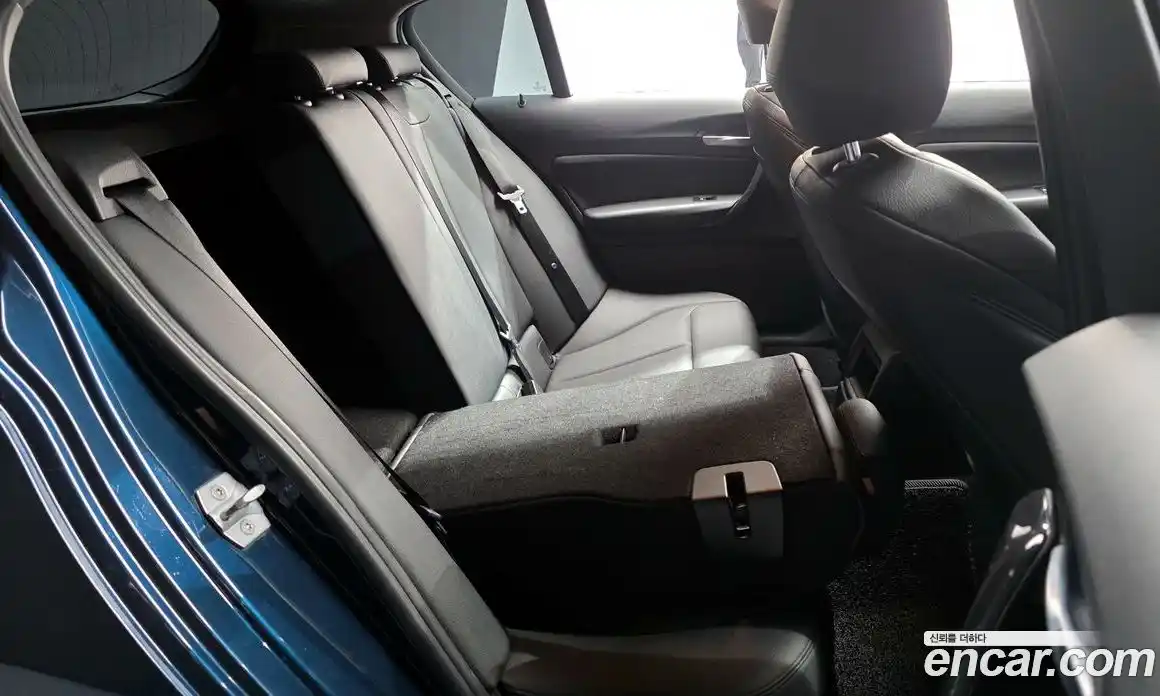 BMW 1-Series 2015 2.0 Автомат в Москве № 157434, фото 9