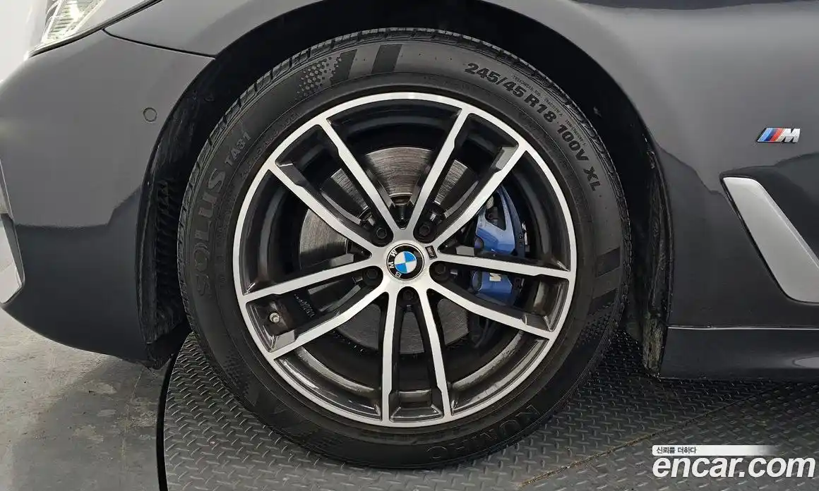 BMW 5-Series 2021 2.0 Автомат в Москве № 157717, фото 3