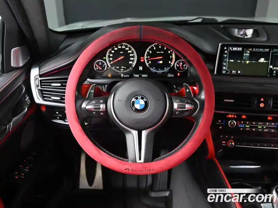 BMW X6M 2017 4.4 Автомат в Москве № 158637, фото 13