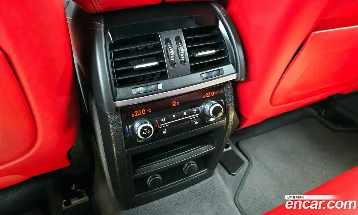 BMW X6M 2017 4.4 Автомат в Москве № 158637, фото 15