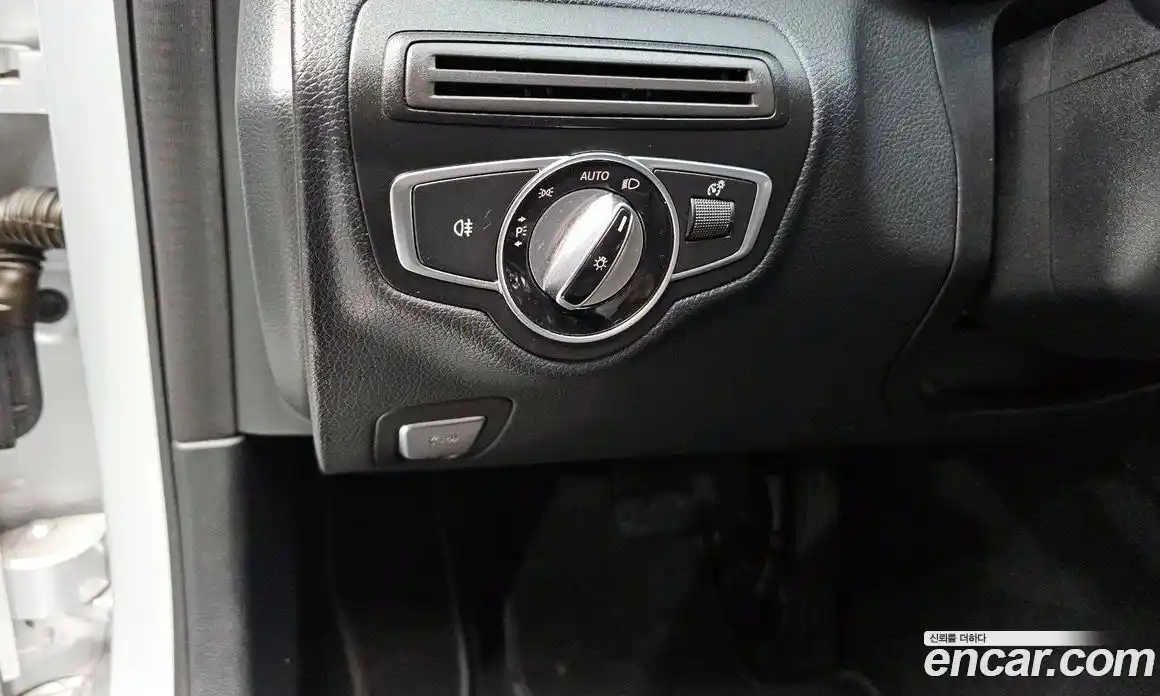 Mercedes-Benz C-Class 2017 2.0 Автомат в Москве № 161801, фото 13