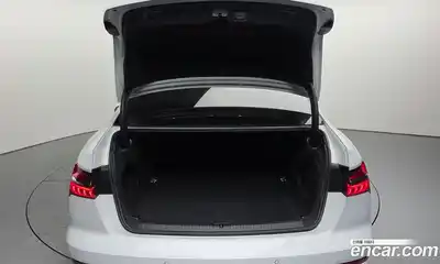 Audi A6 2023 2.0 Автомат в Москве № 162368, миниатюра 6