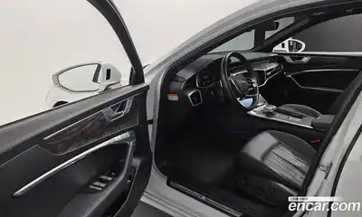 Audi A6 2023 2.0 Автомат в Москве № 162368, миниатюра 7