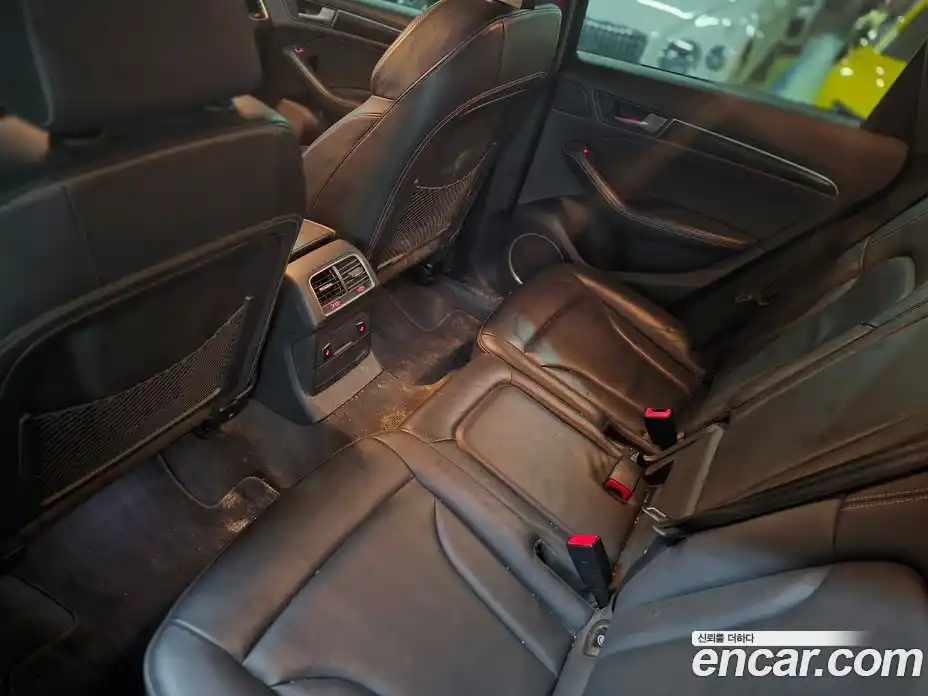 Audi SQ5 2015 3.0 Автомат в Москве № 162657, фото 11