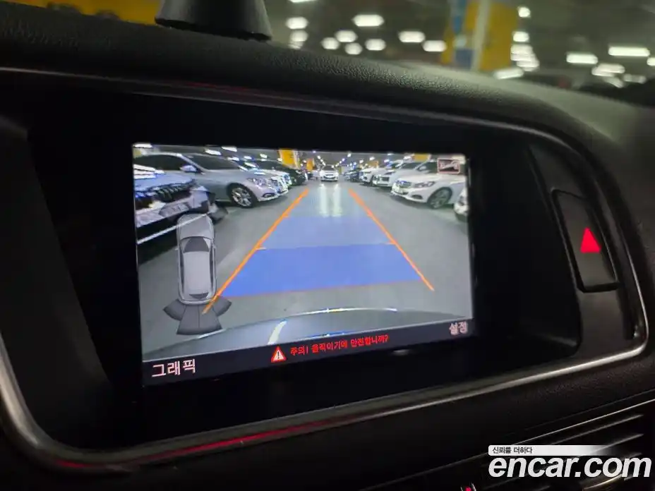 Audi SQ5 2015 3.0 Автомат в Москве № 162657, фото 13