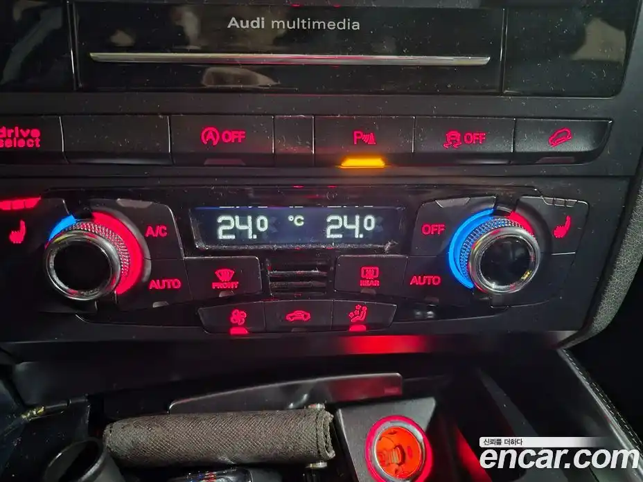 Audi SQ5 2015 3.0 Автомат в Москве № 162657, фото 20