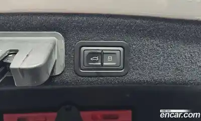 Audi A6 2018 2.0 Автомат в Москве № 163608, миниатюра 12