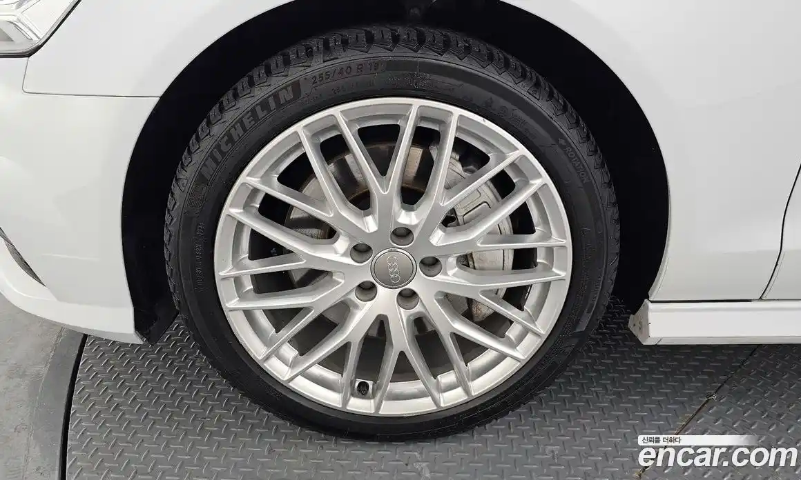 Audi A6 2018 2.0 Автомат в Москве № 163608, фото 20