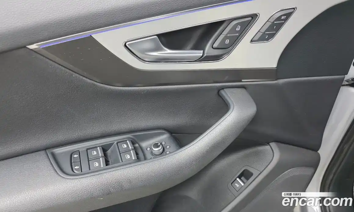 Audi Q7 2019 2.0 Автомат в Москве № 163634, фото 12