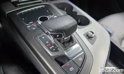 Audi Q7 2019 2.0 Автомат в Москве № 163634, миниатюра 9