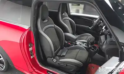 Mini Cooper 2023 2.0 Автомат в Москве № 163935, миниатюра 2