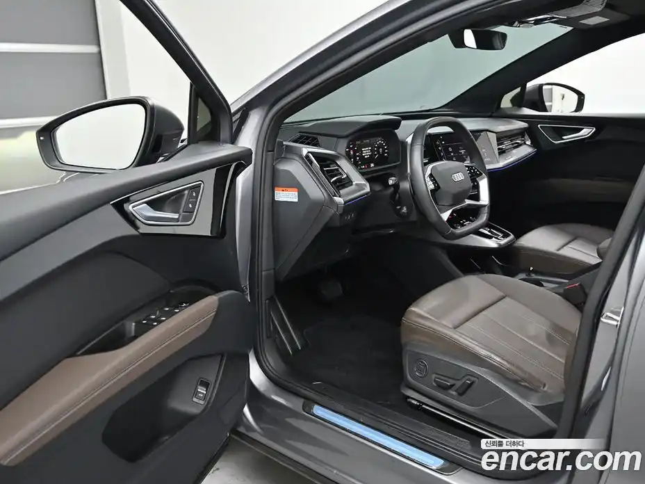 Audi Q4 e-tron 2025 0.1 Автомат в Москве № 163940, фото 11