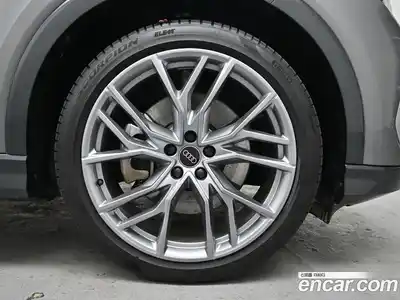 Audi Q4 e-tron 2025 0.1 Автомат в Москве № 163940, миниатюра 5