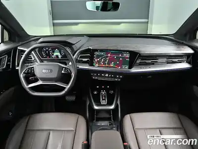 Audi Q4 e-tron 2025 0.1 Автомат в Москве № 163940, миниатюра 7