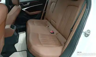 Audi A6 2021 2.0 Автомат в Москве № 164080, миниатюра 7