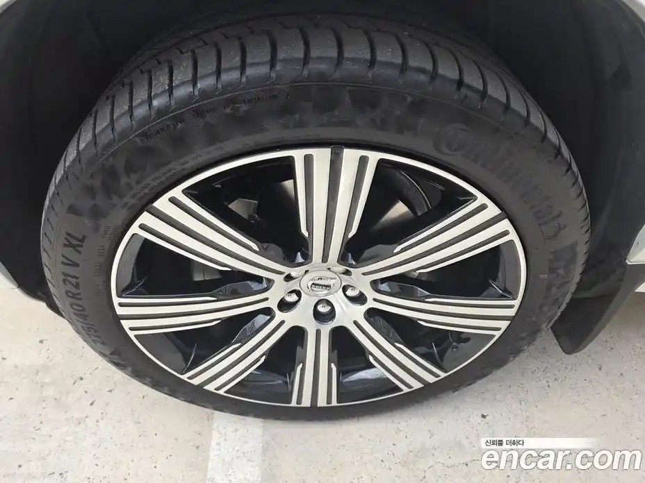 Volvo XC90 2023 2.0 Автомат в Москве № 164787, фото 5