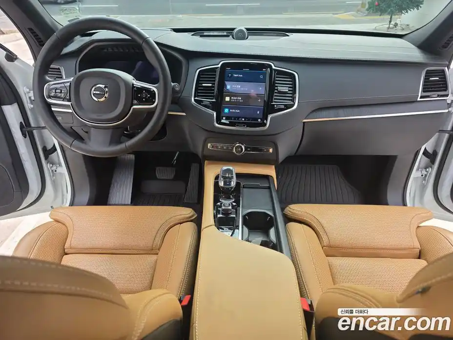 Volvo XC90 2023 2.0 Автомат в Москве № 164787, фото 7