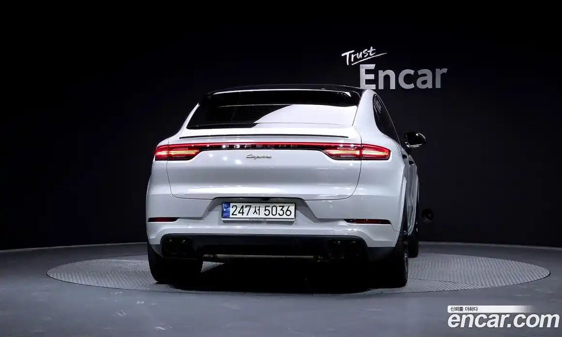 Porsche Cayenne 2021 3.0 Автомат в Москве № 165068, фото 16