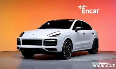 Porsche Cayenne 2021 3.0 Автомат в Москве № 165068, миниатюра 5