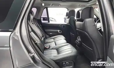 Land Rover Range-Rover 2015 4.4 Автомат в Москве № 166716, миниатюра 12