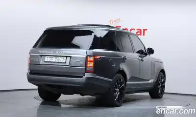 Land Rover Range-Rover 2015 4.4 Автомат в Москве № 166716, миниатюра 2