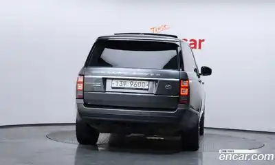 Land Rover Range-Rover 2015 4.4 Автомат в Москве № 166716, миниатюра 4