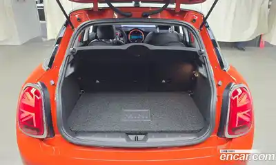 Mini Cooper 2019 1.5 Автомат в Москве № 167138, миниатюра 11