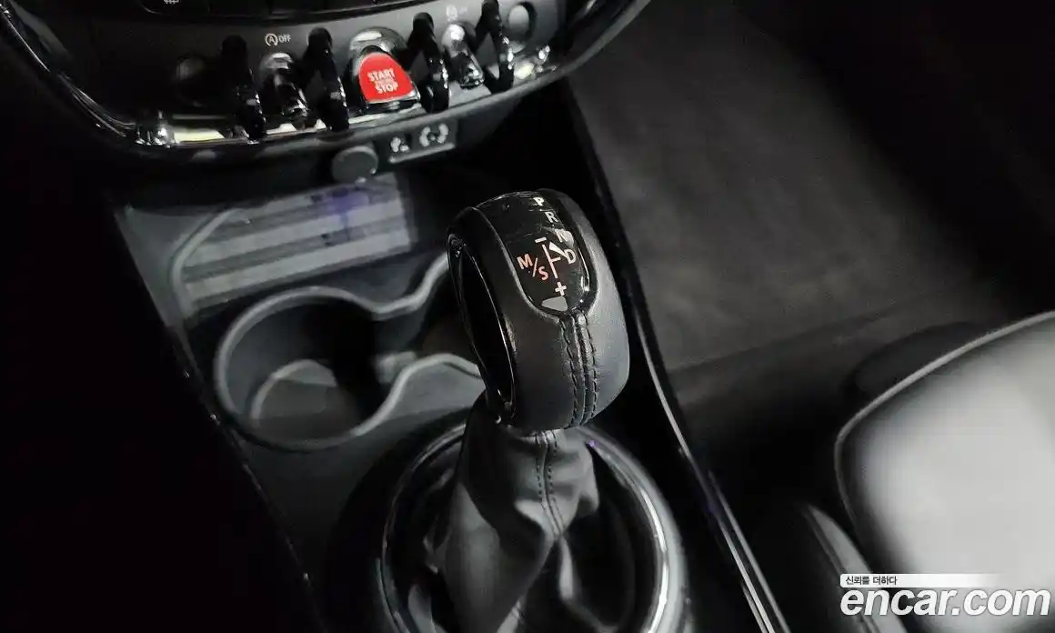 Mini Clubman 2017 2.0 Автомат в Москве № 167206, фото 7