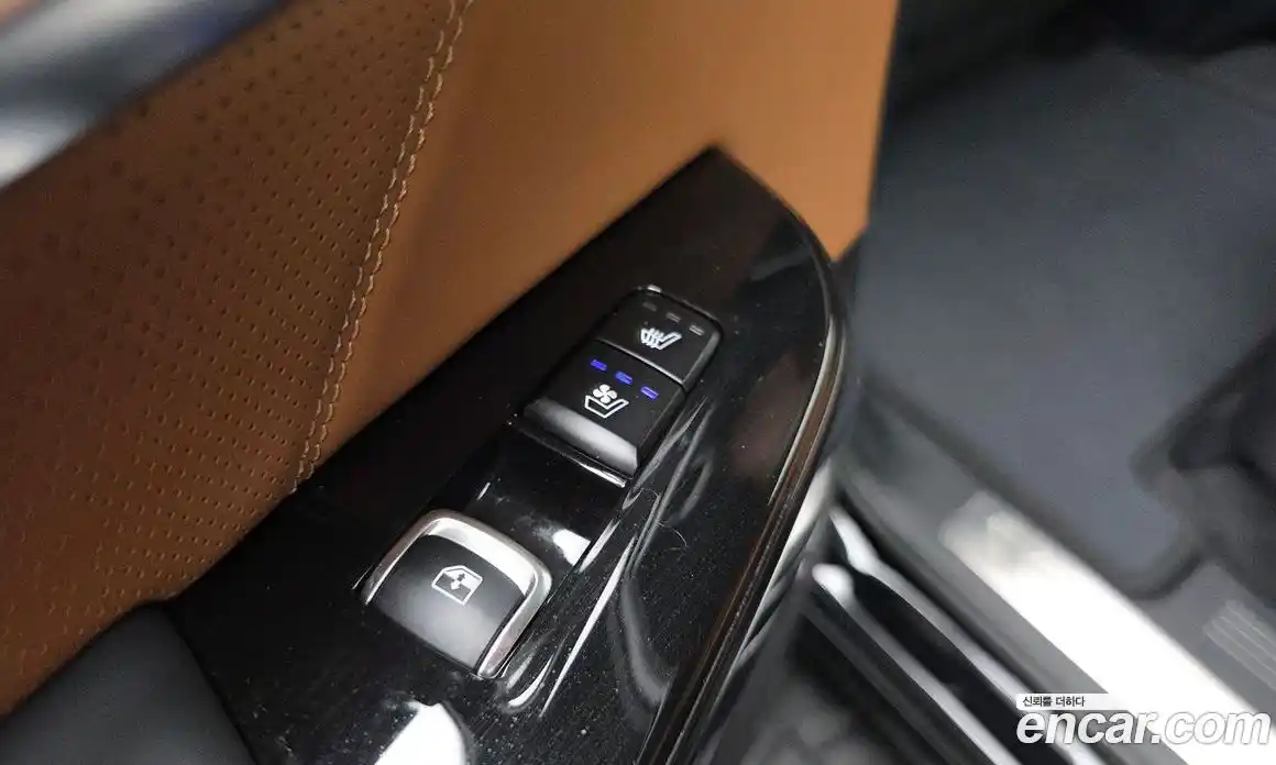 Kia Mohave 2024 3.0 Автомат в Москве № 16768, фото 17