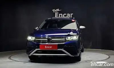 Volkswagen Tiguan 2023 2.0 Автомат в Москве № 168483, миниатюра 11