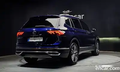 Volkswagen Tiguan 2023 2.0 Автомат в Москве № 168483, миниатюра 5
