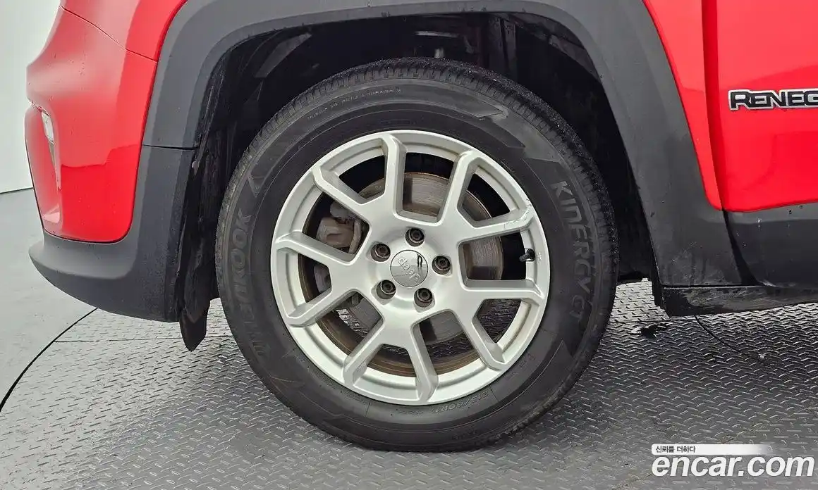 Jeep Renegade 2021 2.4 Автомат в Москве № 169801, фото 13