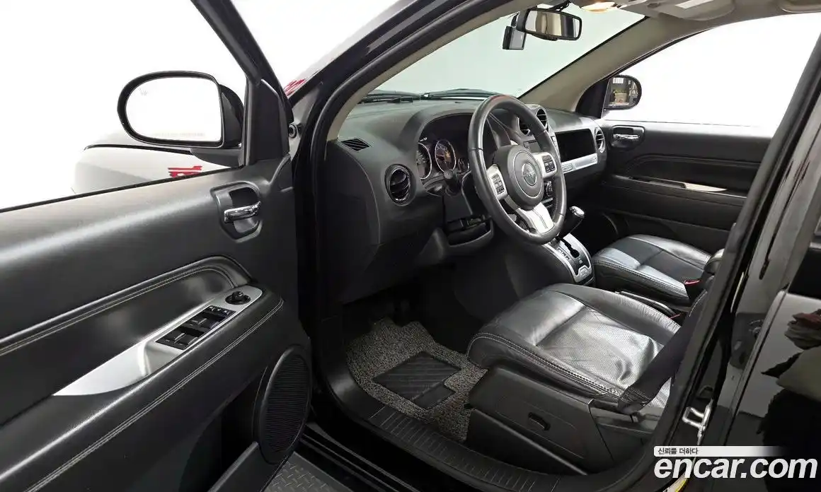 Jeep Compass 2016 2.4 Автомат в Москве № 169876, фото 13