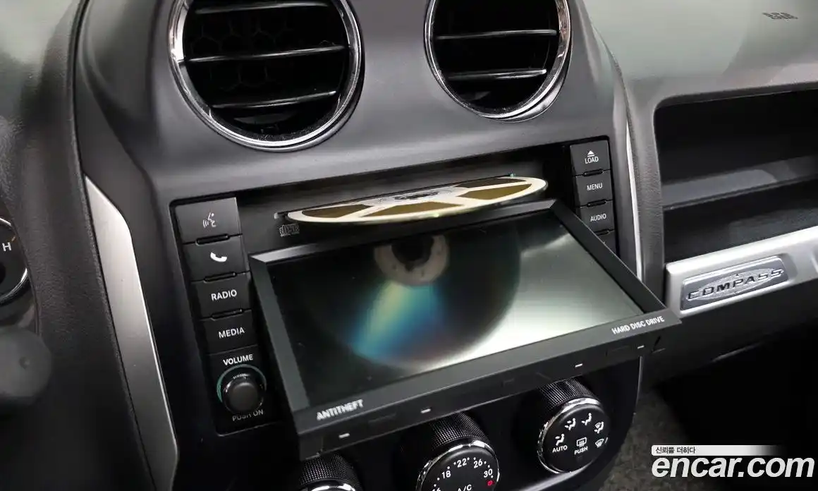 Jeep Compass 2016 2.4 Автомат в Москве № 169876, фото 18